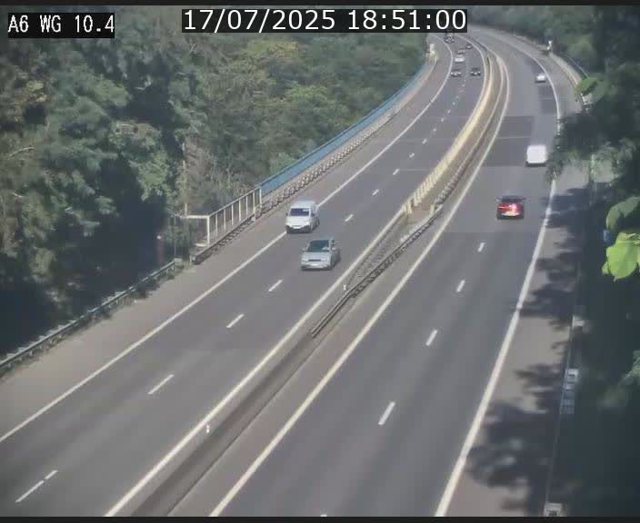 Traffic live webcam Luxembourg Mamer - A6 - BK 10.4 - direction Luxembourg/France/Allemagne