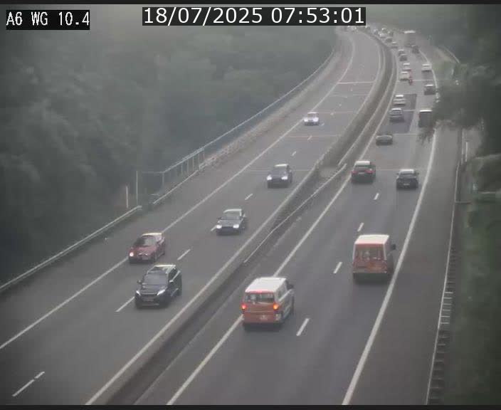 Traffic live webcam Luxembourg Mamer - A6 - BK 10.4 - direction Luxembourg/France/Allemagne