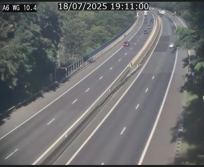Traffic live webcam Luxembourg Mamer - A6 - BK 10.4 - direction Luxembourg/France/Allemagne