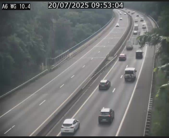 Traffic live webcam Luxembourg Mamer - A6 - BK 10.4 - direction Luxembourg/France/Allemagne