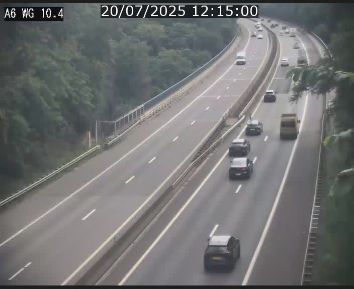 Traffic live webcam Luxembourg Mamer - A6 - BK 10.4 - direction Luxembourg/France/Allemagne