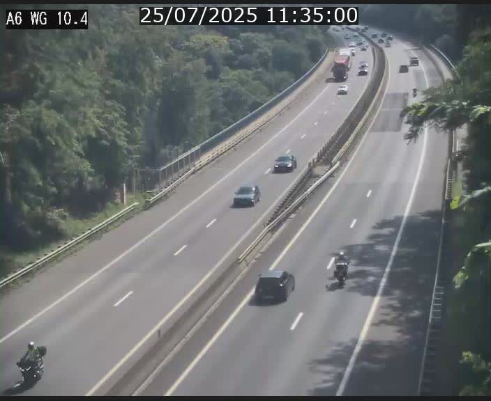Traffic live webcam Luxembourg Mamer - A6 - BK 10.4 - direction Luxembourg/France/Allemagne