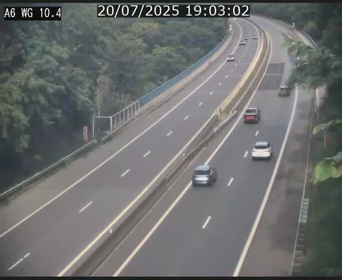Traffic live webcam Luxembourg Mamer - A6 - BK 10.4 - direction Luxembourg/France/Allemagne