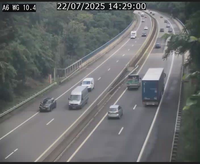 Traffic live webcam Luxembourg Mamer - A6 - BK 10.4 - direction Luxembourg/France/Allemagne