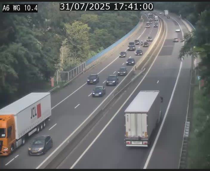 Traffic live webcam Luxembourg Mamer - A6 - BK 10.4 - direction Luxembourg/France/Allemagne