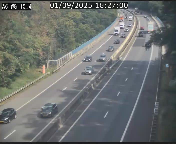 Traffic live webcam Luxembourg Mamer - A6 - BK 10.4 - direction Luxembourg/France/Allemagne