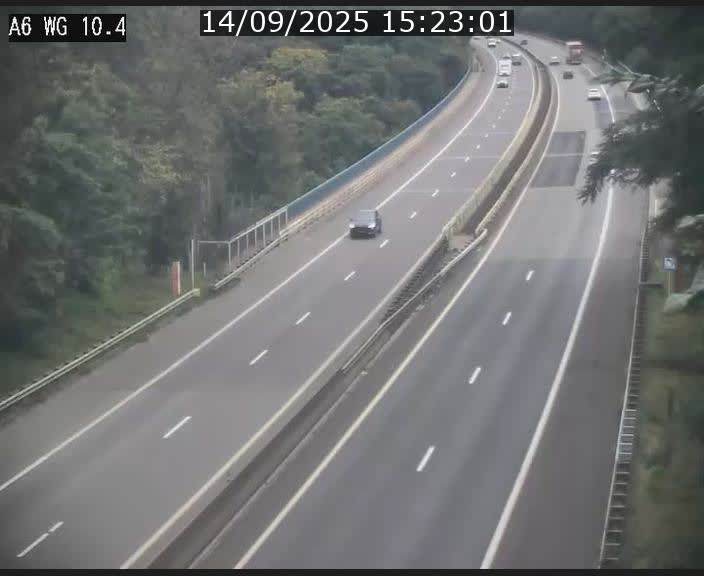 Traffic live webcam Luxembourg Mamer - A6 - BK 10.4 - direction Luxembourg/France/Allemagne