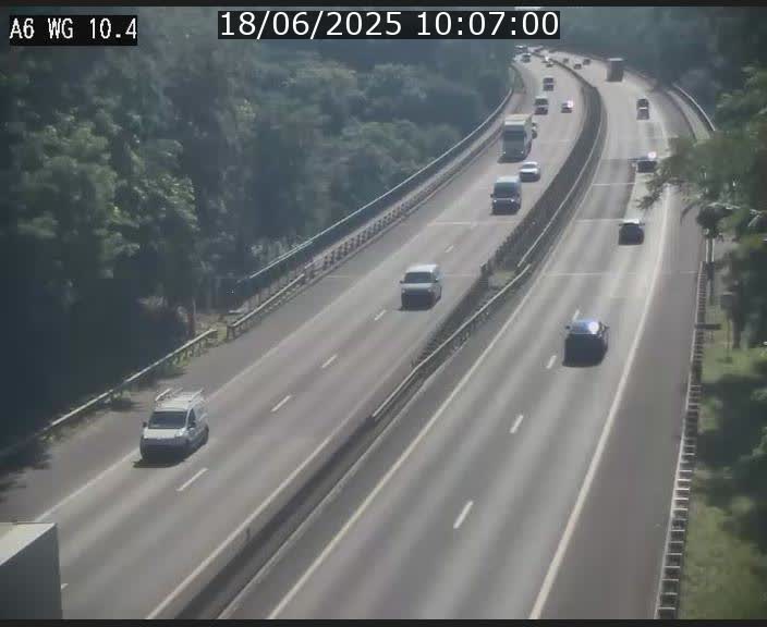 Traffic live webcam Luxembourg Mamer - A6 - BK 10.4 - direction Luxembourg/France/Allemagne