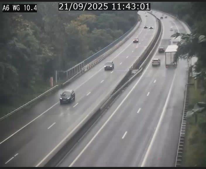 <h2>Traffic live webcam Luxembourg Mamer - A6 - BK 10.4 - direction Luxembourg/France/Allemagne</h2>