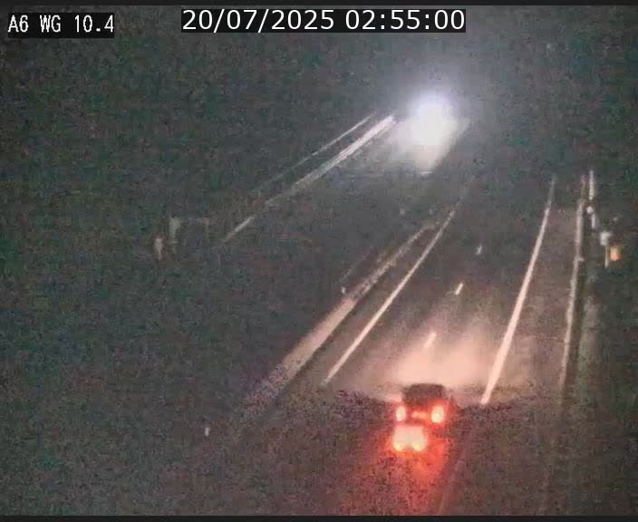 <h2>Traffic live webcam Luxembourg Mamer - A6 - BK 10.4 - direction Luxembourg/France/Allemagne</h2>