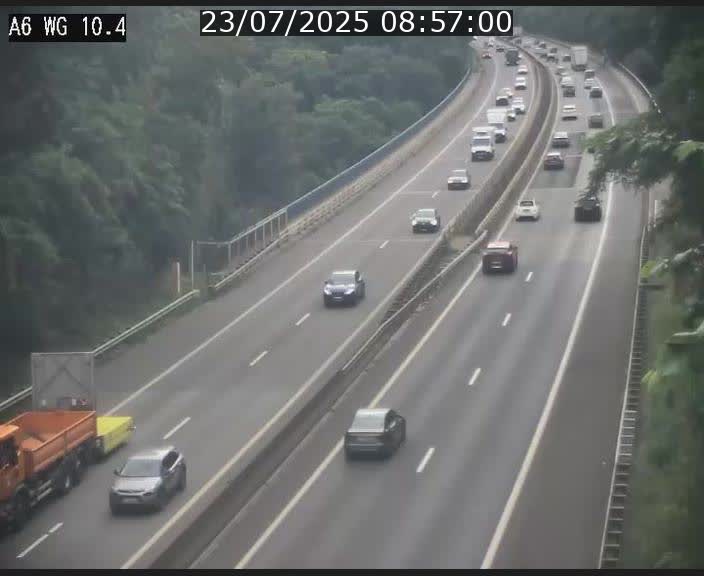 <h2>Traffic live webcam Luxembourg Mamer - A6 - BK 10.4 - direction Luxembourg/France/Allemagne</h2>