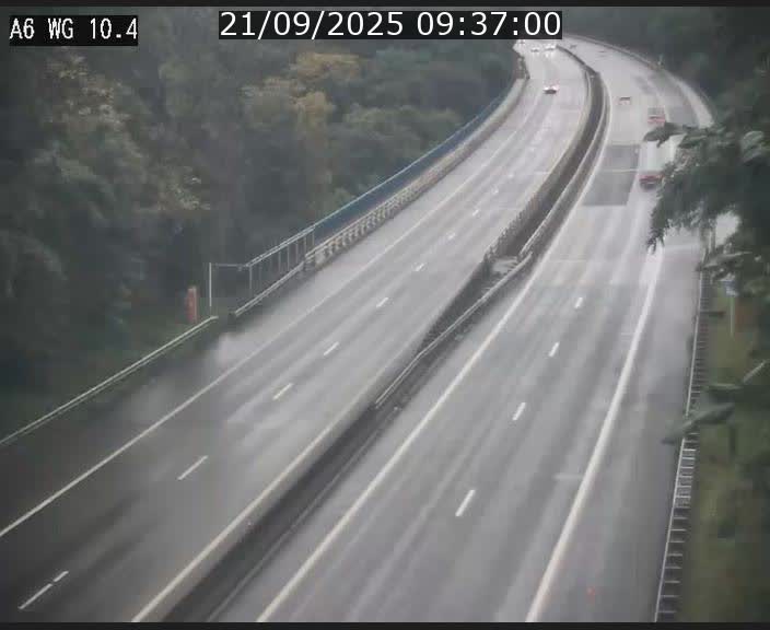 <h2>Traffic live webcam Luxembourg Mamer - A6 - BK 10.4 - direction Luxembourg/France/Allemagne</h2>