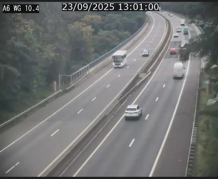 <h2>Traffic live webcam Luxembourg Mamer - A6 - BK 10.4 - direction Luxembourg/France/Allemagne</h2>