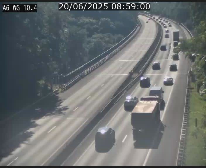 <h2>Traffic live webcam Luxembourg Mamer - A6 - BK 10.4 - direction Luxembourg/France/Allemagne</h2>