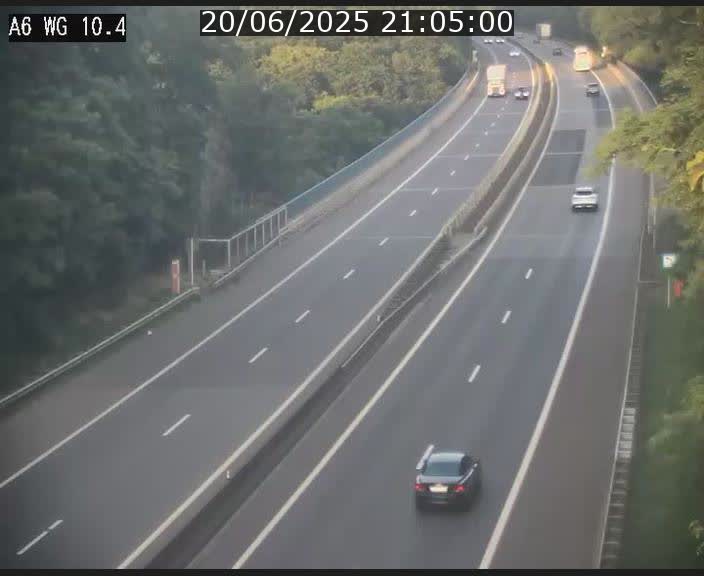 <h2>Traffic live webcam Luxembourg Mamer - A6 - BK 10.4 - direction Luxembourg/France/Allemagne</h2>