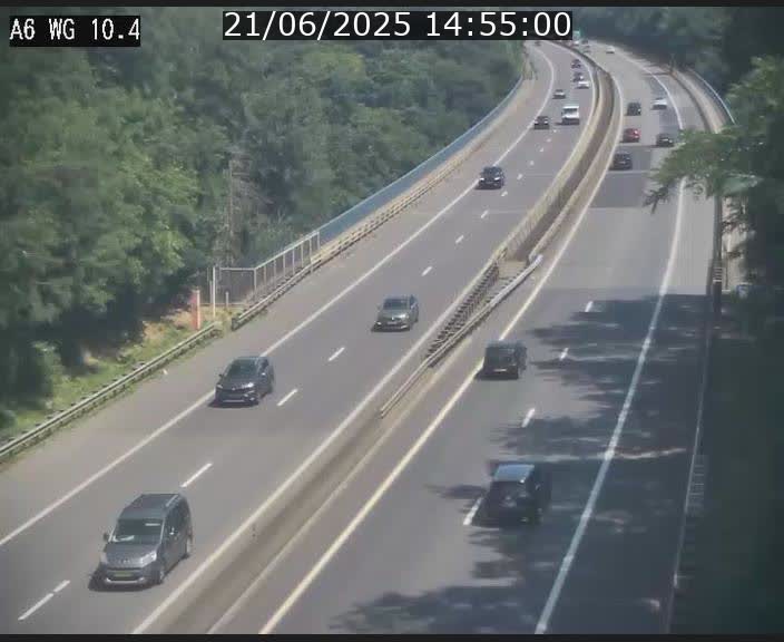 <h2>Traffic live webcam Luxembourg Mamer - A6 - BK 10.4 - direction Luxembourg/France/Allemagne</h2>