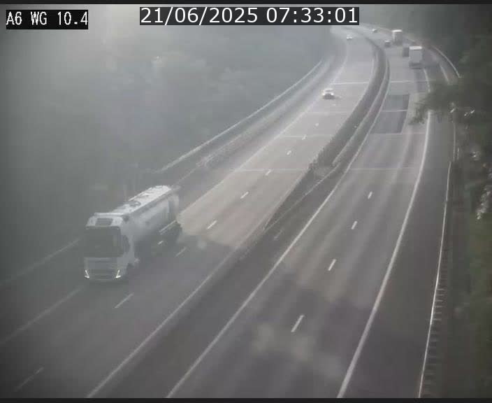 <h2>Traffic live webcam Luxembourg Mamer - A6 - BK 10.4 - direction Luxembourg/France/Allemagne</h2>