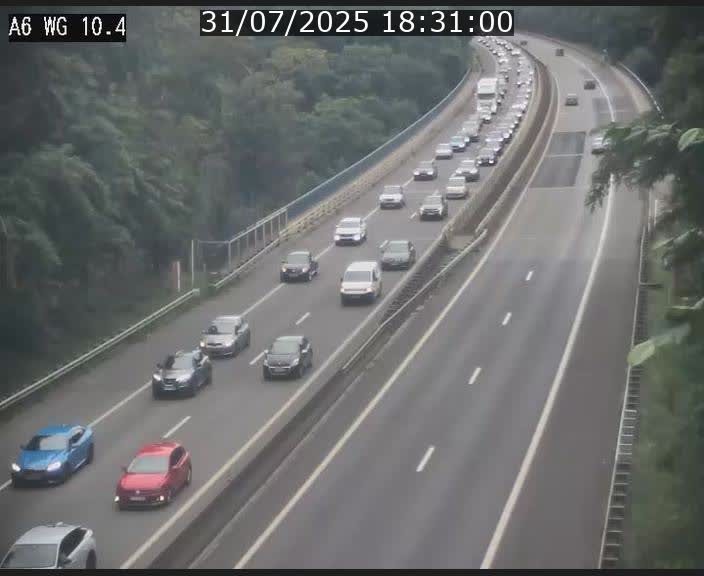 <h2>Traffic live webcam Luxembourg Mamer - A6 - BK 10.4 - direction Luxembourg/France/Allemagne</h2>