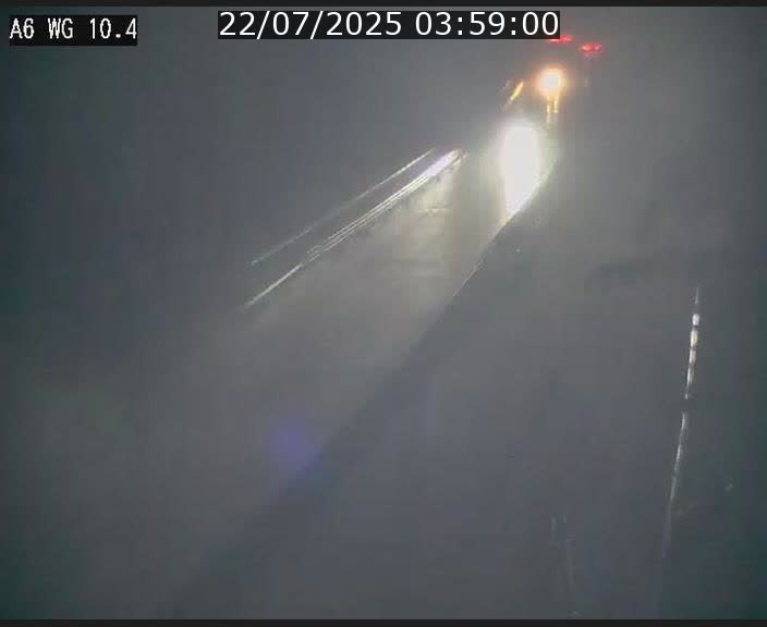 <h2>Traffic live webcam Luxembourg Mamer - A6 - BK 10.4 - direction Luxembourg/France/Allemagne</h2>
