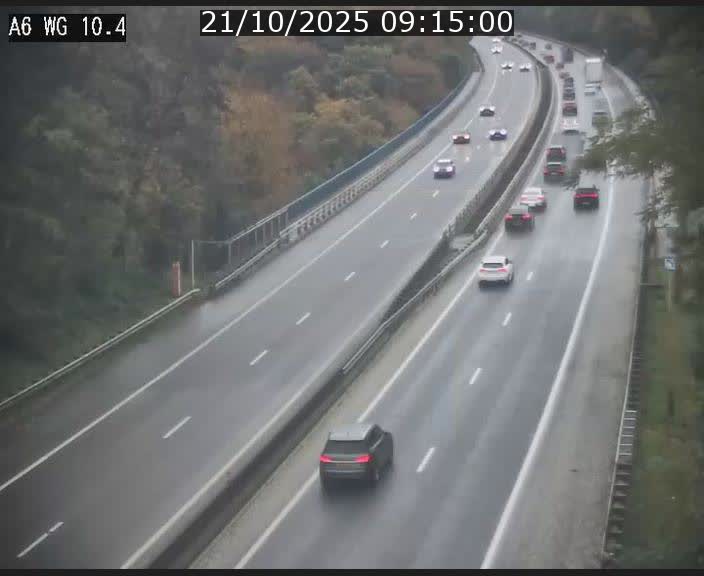 <h2>Traffic live webcam Luxembourg Mamer - A6 - BK 10.4 - direction Luxembourg/France/Allemagne</h2>