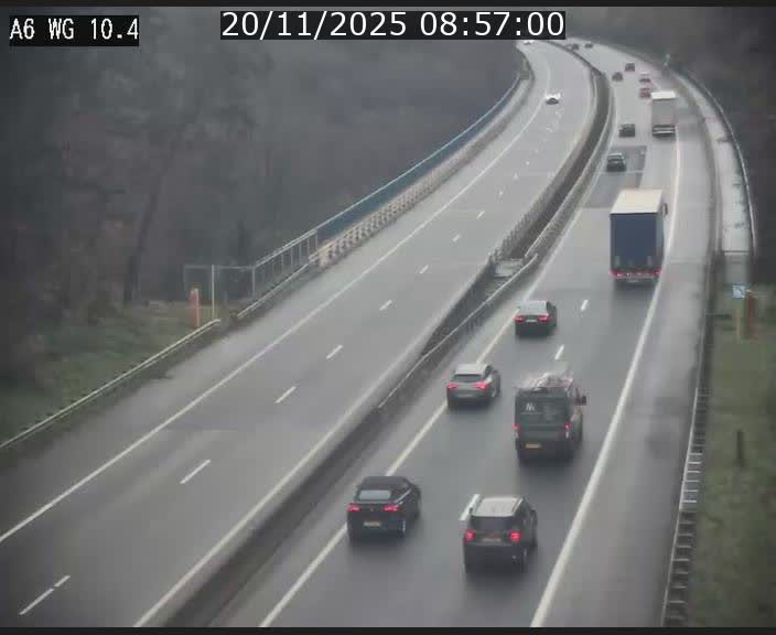 <h2>Traffic live webcam Luxembourg Mamer - A6 - BK 10.4 - direction Luxembourg/France/Allemagne</h2>
