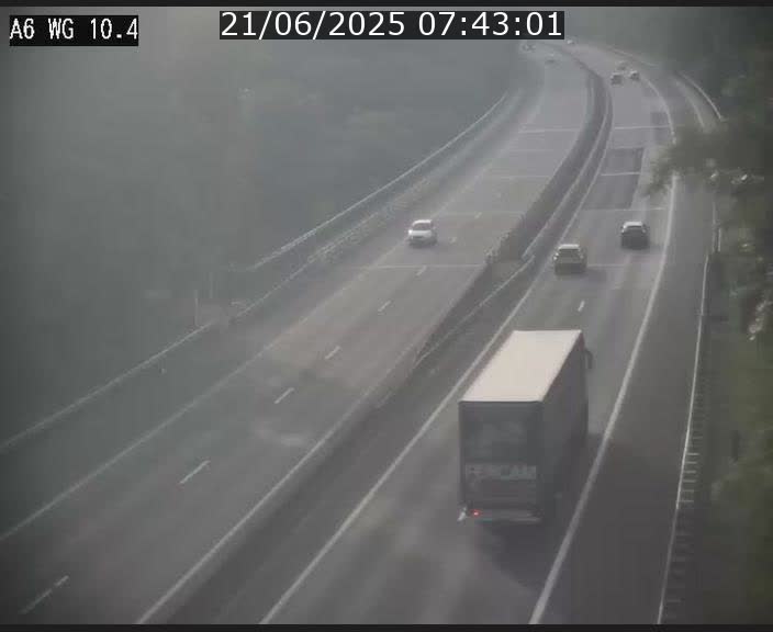 <h2>Traffic live webcam Luxembourg Mamer - A6 - BK 10.4 - direction Luxembourg/France/Allemagne</h2>