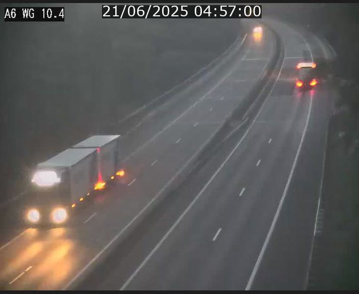 <h2>Traffic live webcam Luxembourg Mamer - A6 - BK 10.4 - direction Luxembourg/France/Allemagne</h2>