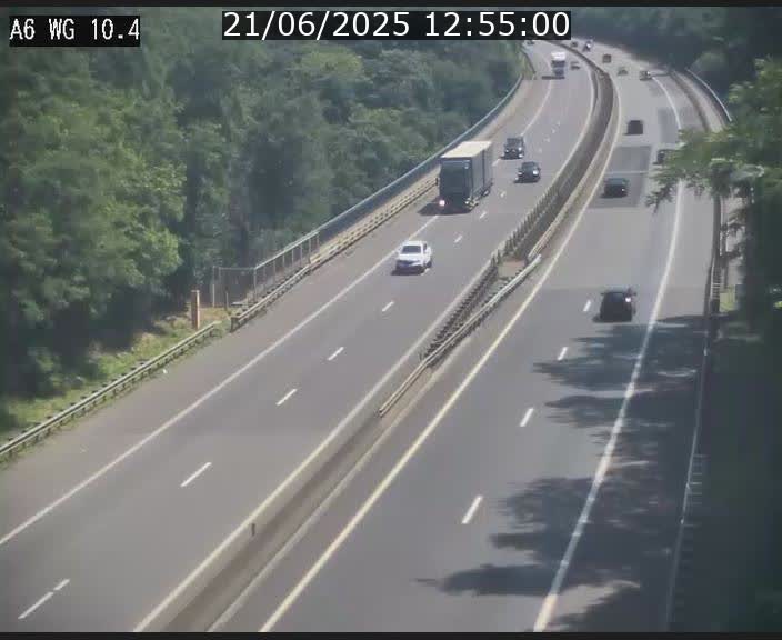 <h2>Traffic live webcam Luxembourg Mamer - A6 - BK 10.4 - direction Luxembourg/France/Allemagne</h2>
