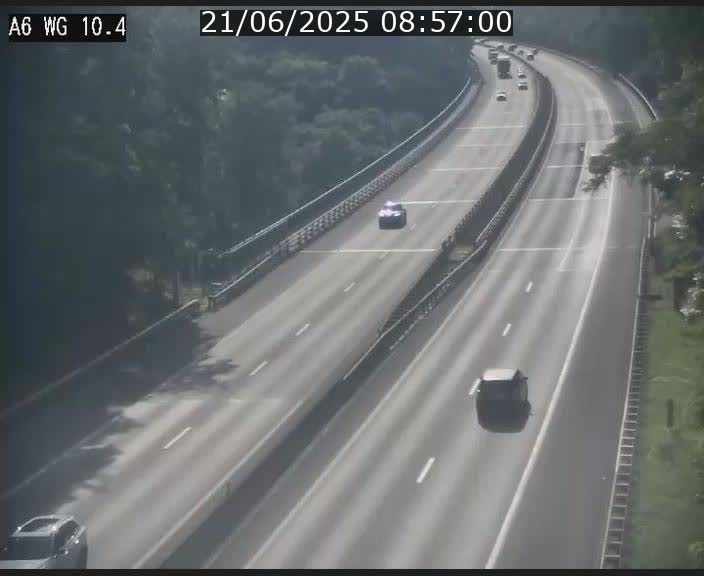 <h2>Traffic live webcam Luxembourg Mamer - A6 - BK 10.4 - direction Luxembourg/France/Allemagne</h2>