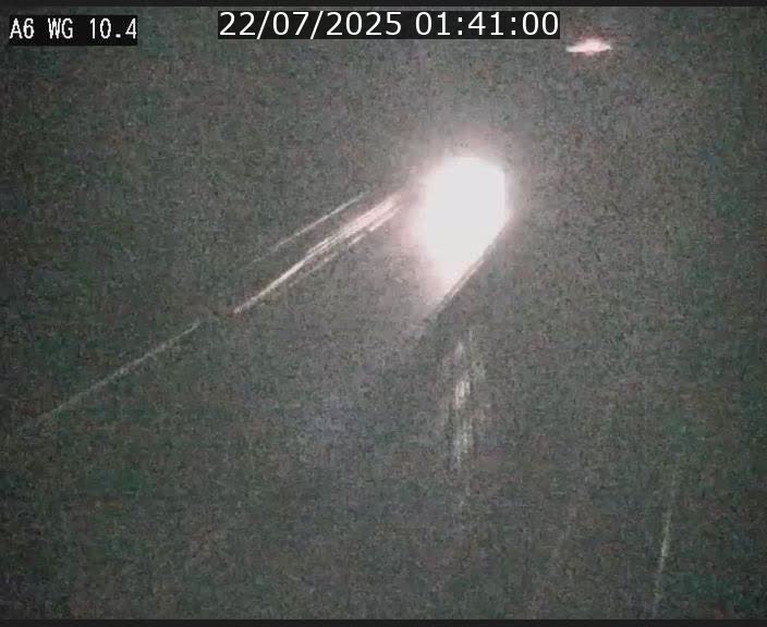 <h2>Traffic live webcam Luxembourg Mamer - A6 - BK 10.4 - direction Luxembourg/France/Allemagne</h2>