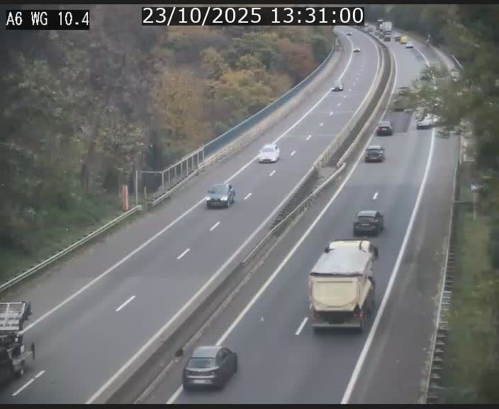 <h2>Traffic live webcam Luxembourg Mamer - A6 - BK 10.4 - direction Luxembourg/France/Allemagne</h2>