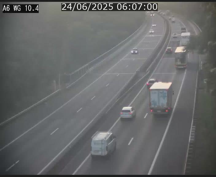 <h2>Traffic live webcam Luxembourg Mamer - A6 - BK 10.4 - direction Luxembourg/France/Allemagne</h2>