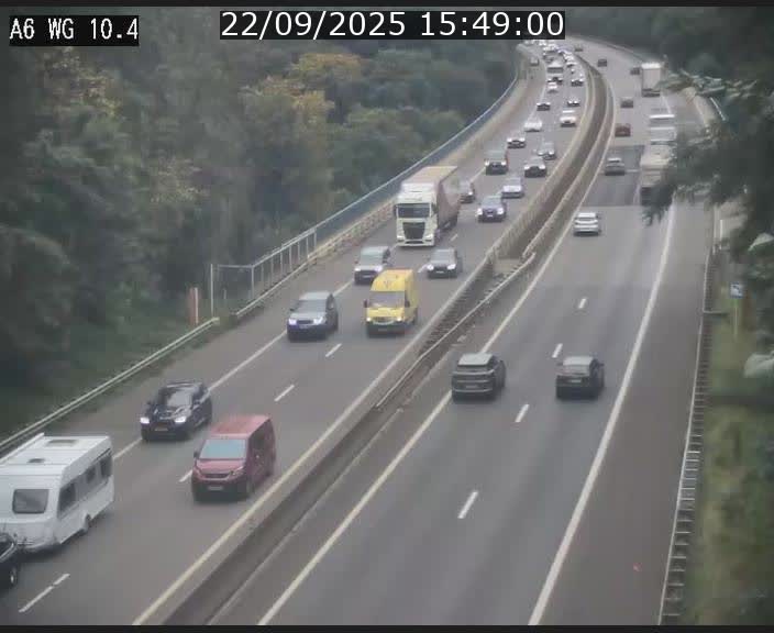 <h2>Traffic live webcam Luxembourg Mamer - A6 - BK 10.4 - direction Luxembourg/France/Allemagne</h2>