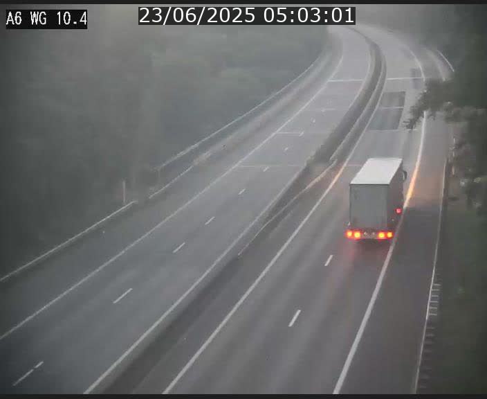<h2>Traffic live webcam Luxembourg Mamer - A6 - BK 10.4 - direction Luxembourg/France/Allemagne</h2>