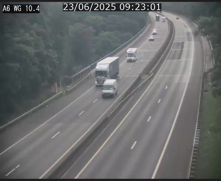 <h2>Traffic live webcam Luxembourg Mamer - A6 - BK 10.4 - direction Luxembourg/France/Allemagne</h2>