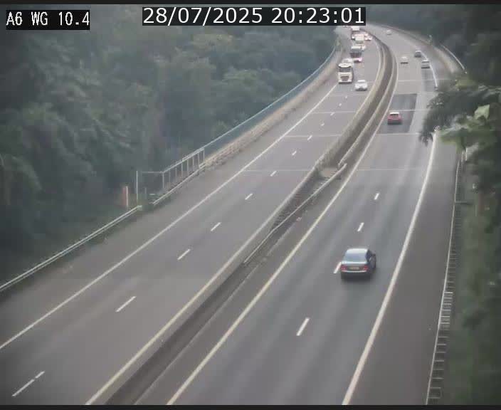 <h2>Traffic live webcam Luxembourg Mamer - A6 - BK 10.4 - direction Luxembourg/France/Allemagne</h2>