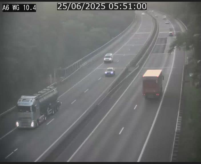 <h2>Traffic live webcam Luxembourg Mamer - A6 - BK 10.4 - direction Luxembourg/France/Allemagne</h2>