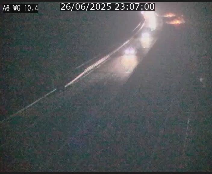 <h2>Traffic live webcam Luxembourg Mamer - A6 - BK 10.4 - direction Luxembourg/France/Allemagne</h2>
