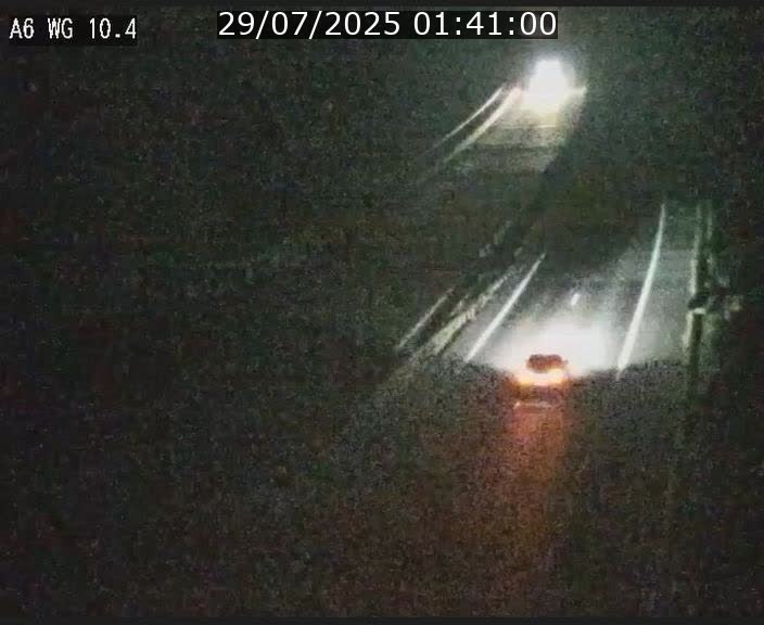 <h2>Traffic live webcam Luxembourg Mamer - A6 - BK 10.4 - direction Luxembourg/France/Allemagne</h2>