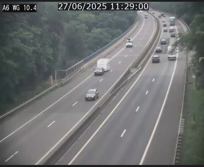 <h2>Traffic live webcam Luxembourg Mamer - A6 - BK 10.4 - direction Luxembourg/France/Allemagne</h2>