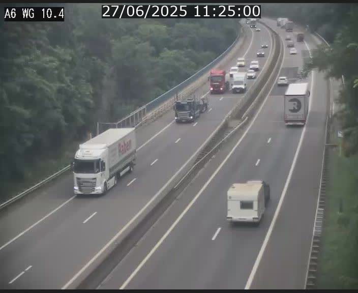 <h2>Traffic live webcam Luxembourg Mamer - A6 - BK 10.4 - direction Luxembourg/France/Allemagne</h2>