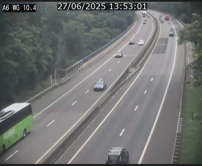 <h2>Traffic live webcam Luxembourg Mamer - A6 - BK 10.4 - direction Luxembourg/France/Allemagne</h2>