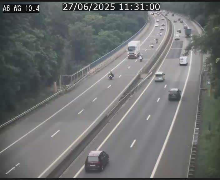 <h2>Traffic live webcam Luxembourg Mamer - A6 - BK 10.4 - direction Luxembourg/France/Allemagne</h2>