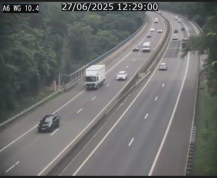 <h2>Traffic live webcam Luxembourg Mamer - A6 - BK 10.4 - direction Luxembourg/France/Allemagne</h2>