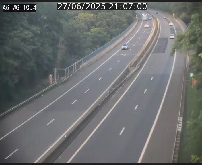 <h2>Traffic live webcam Luxembourg Mamer - A6 - BK 10.4 - direction Luxembourg/France/Allemagne</h2>
