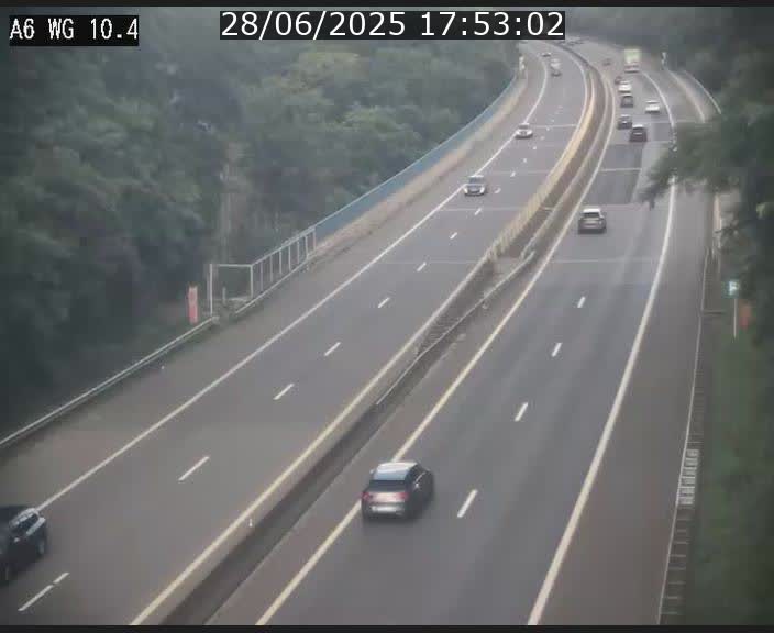 <h2>Traffic live webcam Luxembourg Mamer - A6 - BK 10.4 - direction Luxembourg/France/Allemagne</h2>