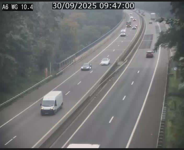 <h2>Traffic live webcam Luxembourg Mamer - A6 - BK 10.4 - direction Luxembourg/France/Allemagne</h2>