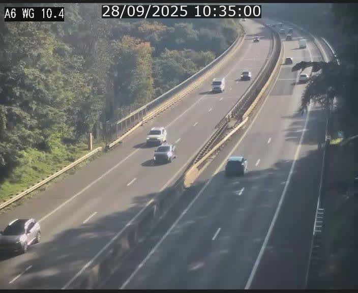<h2>Traffic live webcam Luxembourg Mamer - A6 - BK 10.4 - direction Luxembourg/France/Allemagne</h2>