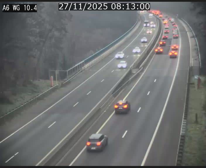 <h2>Traffic live webcam Luxembourg Mamer - A6 - BK 10.4 - direction Luxembourg/France/Allemagne</h2>