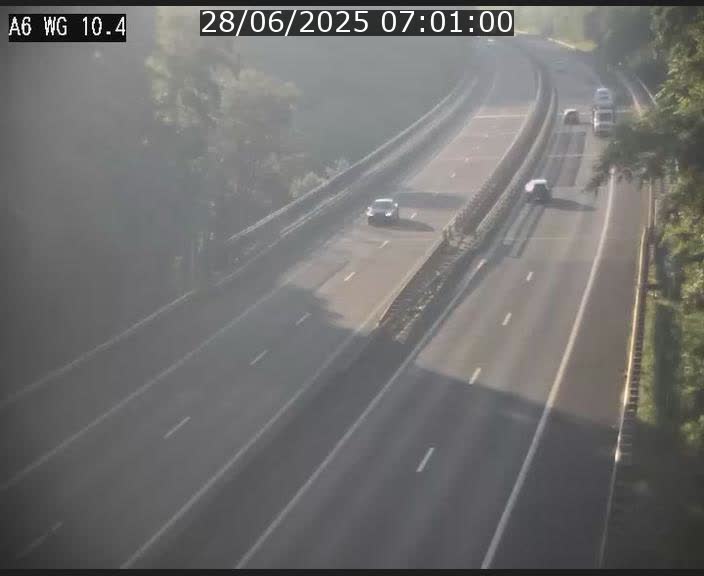 <h2>Traffic live webcam Luxembourg Mamer - A6 - BK 10.4 - direction Luxembourg/France/Allemagne</h2>